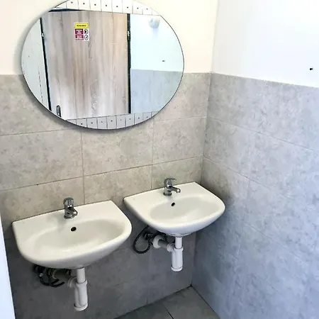 Ubytovňa Dolné Vestenice Hotel *